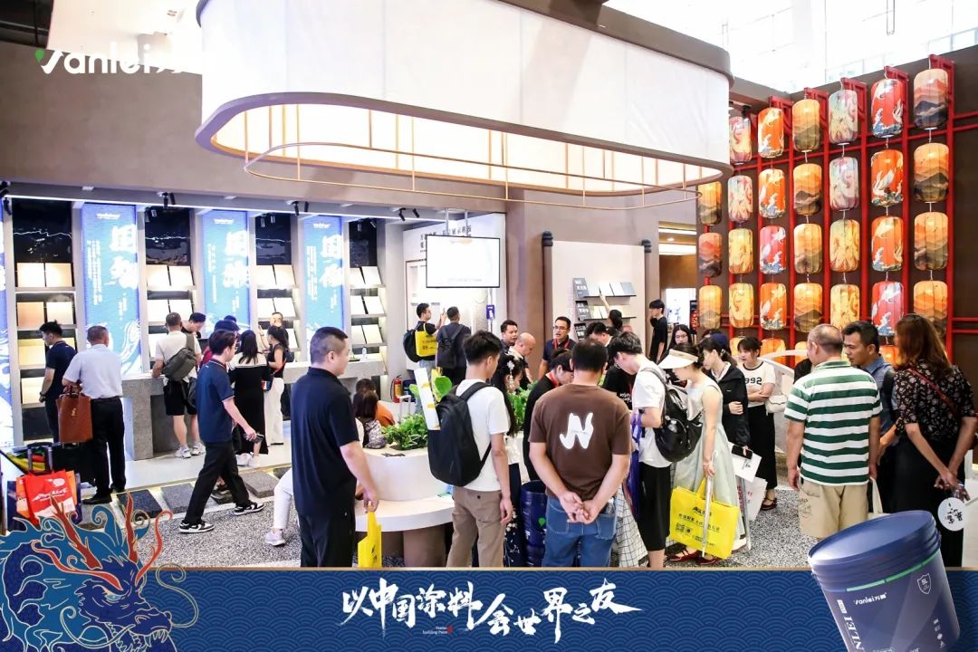 七年蟬聯(lián)展館人氣王！萬(wàn)磊涂料，以中國(guó)涂料，會(huì)世界之友