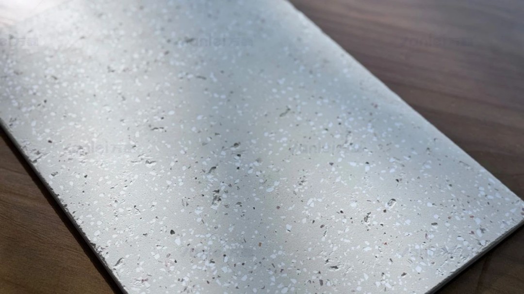 石本石新上市：液態(tài)的石頭您見過嗎？