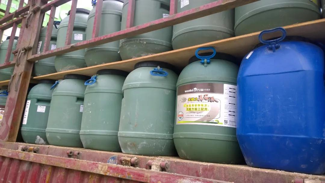 節(jié)后復(fù)工大單 | 今天，又有30噸萬磊無阻力真石漆即將為你的新家添磚加瓦